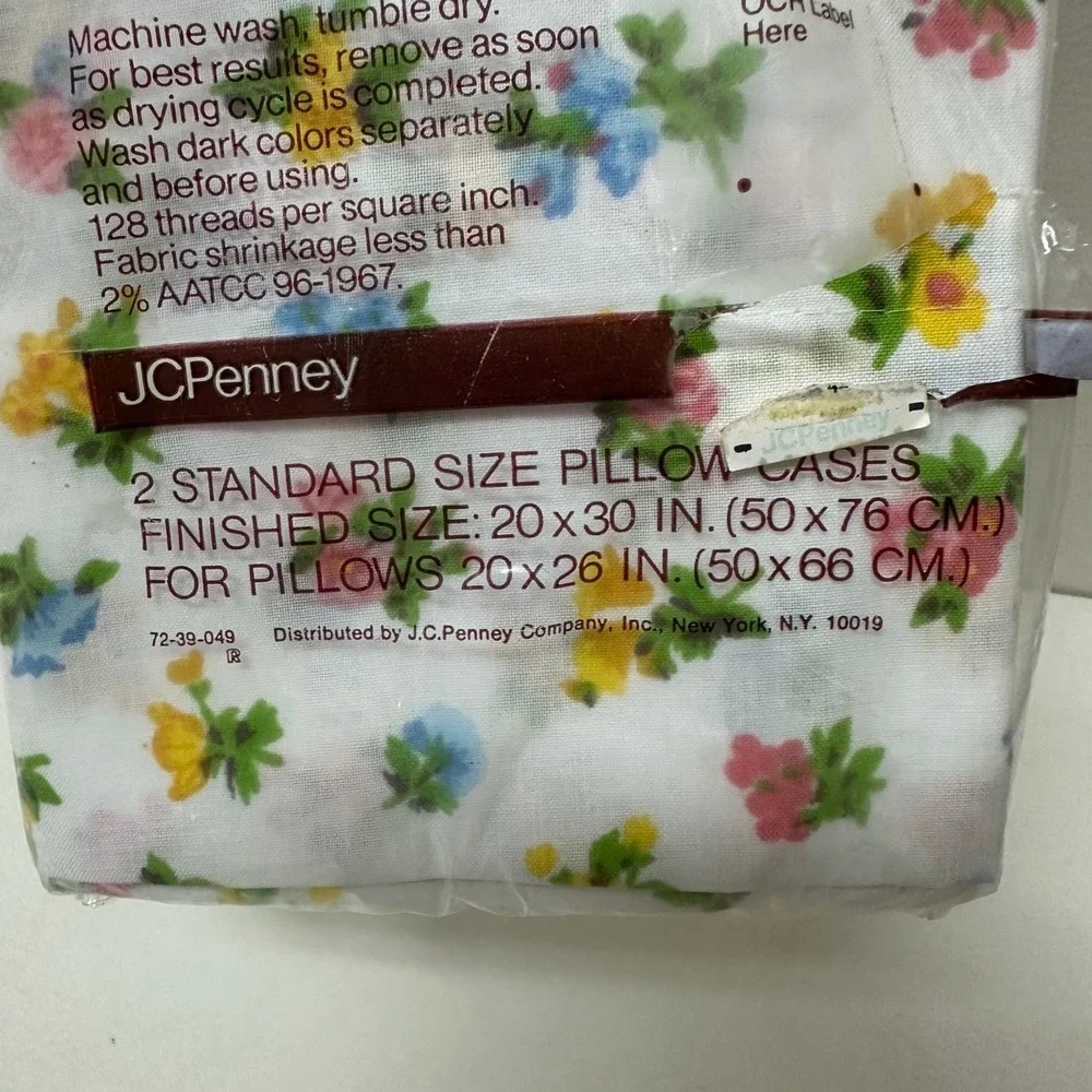 Vintage JCPenney Muslin Floral Pillowcase Set 2 Standard Permanent Press NOS